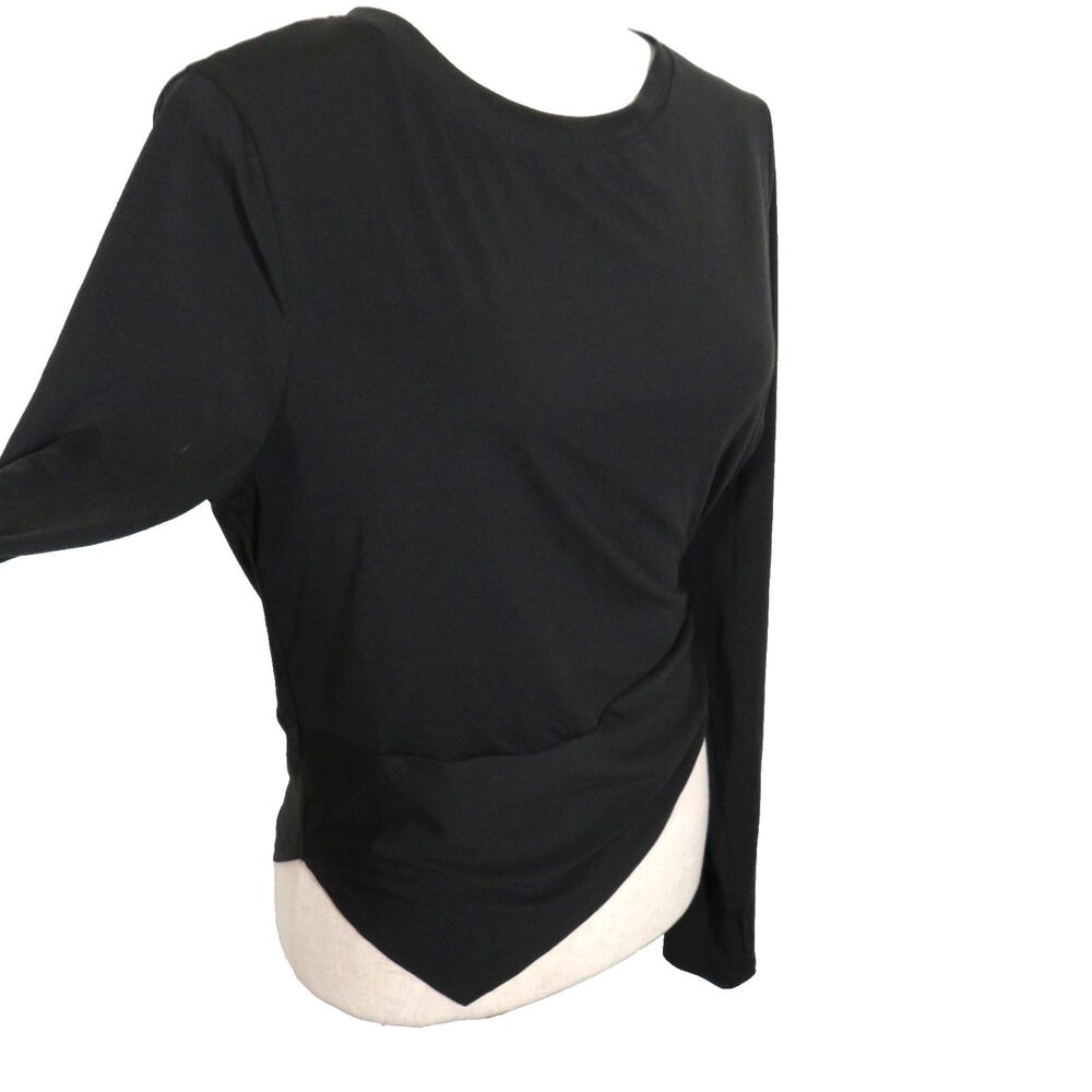 Halara Black Lightweight Long Sleeve Asymmetric Hem Thumb Hole Top Size Large